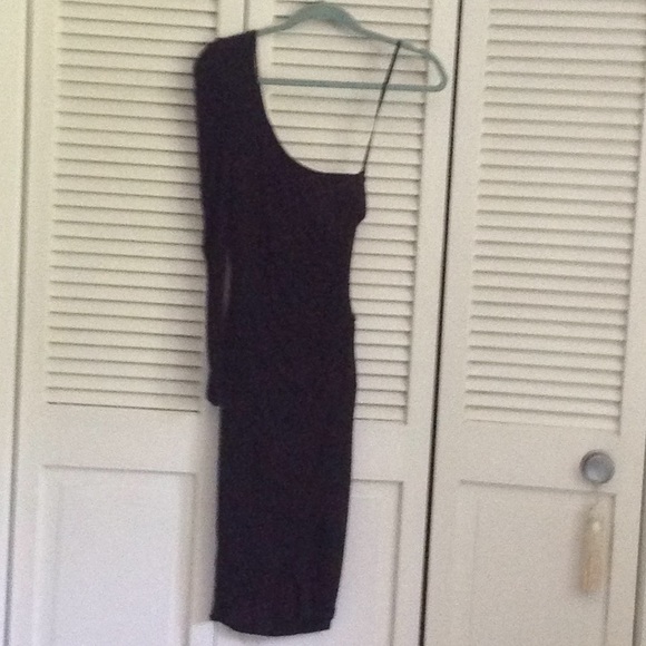 bebe Dresses & Skirts - Black 1 shoulder dress Bebe sz xs bebe Dresses & Skirts - Black 1 shoulder dress Bebe sz xs